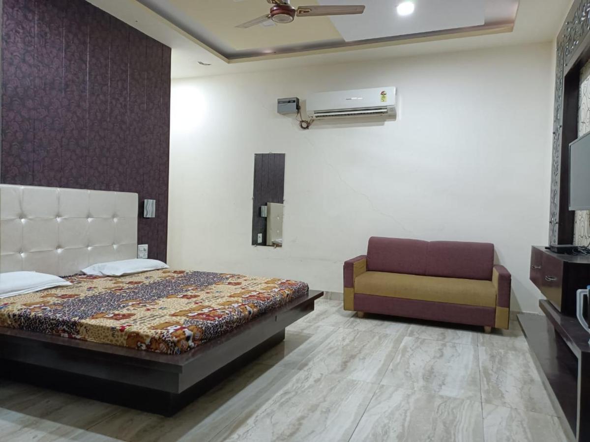 Hotel Prakash Regency Hapur ภายนอก รูปภาพ