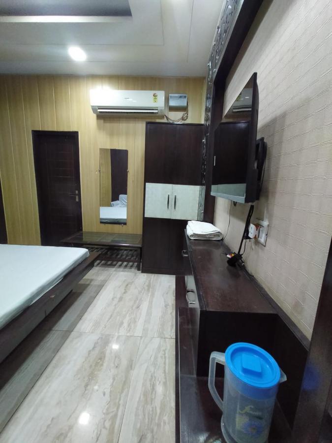 Hotel Prakash Regency Hapur ภายนอก รูปภาพ