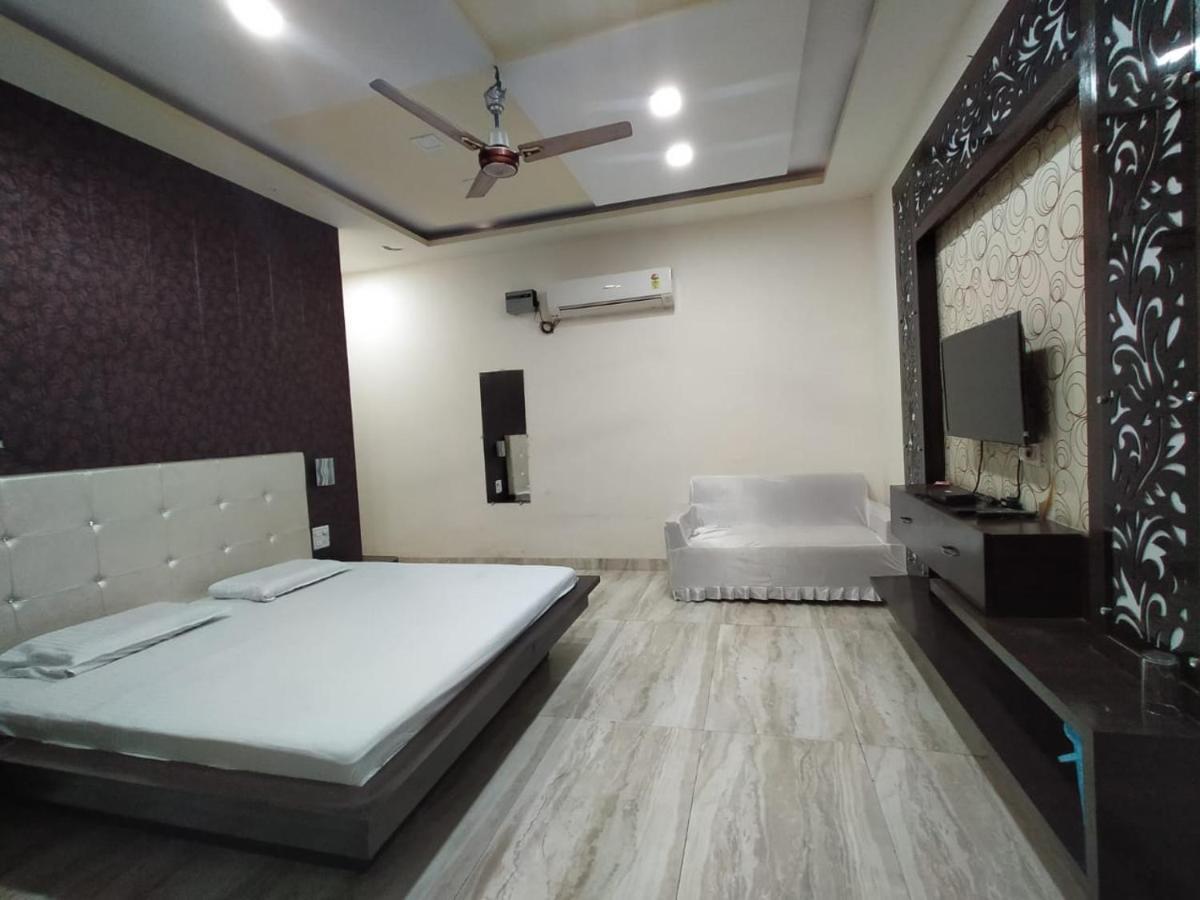 Hotel Prakash Regency Hapur ภายนอก รูปภาพ